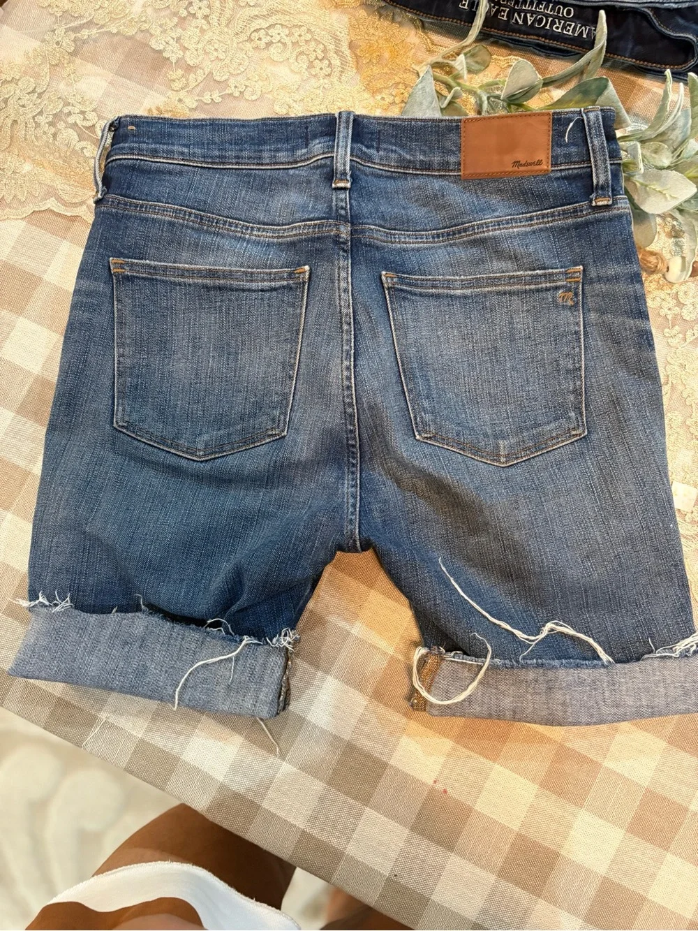 Madewell High-Rise Cut-Off Denim Shorts | Size 29 Raw Hem Premium Stretch Denim